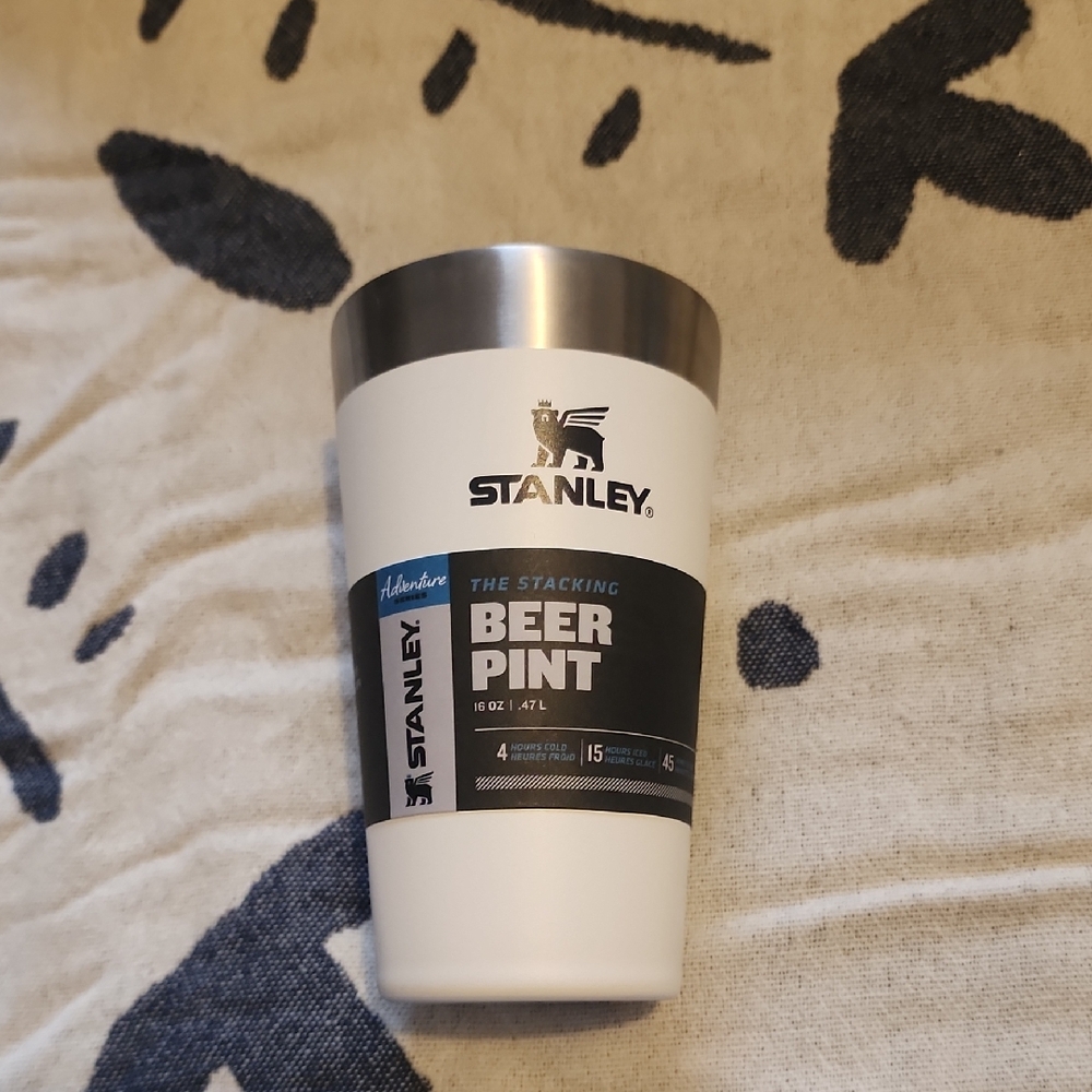 Stanley Classic White and Silver Beer Pint